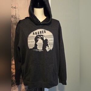 Lnwot Black Arches National Park Hoodie. Unisex XL.